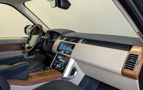 Land Rover Range Rover IV рестайлинг, 2021 год, 8 900 000 рублей, 11 фотография