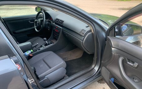 Audi A4, 2003 год, 450 000 рублей, 25 фотография