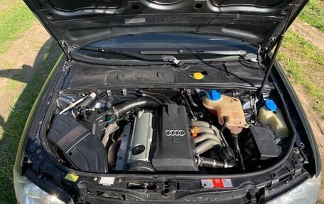 Audi A4, 2003 год, 450 000 рублей, 29 фотография