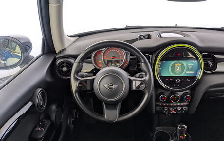 MINI Hatch, 2021 год, 2 490 000 рублей, 21 фотография