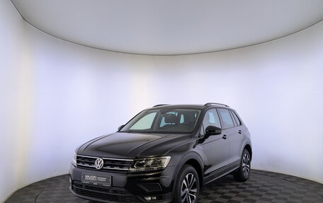 Volkswagen Tiguan II, 2019 год, 2 850 000 рублей, 1 фотография