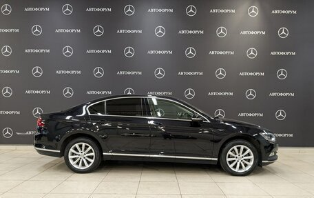 Volkswagen Passat B8 рестайлинг, 2017 год, 1 890 000 рублей, 4 фотография
