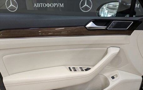 Volkswagen Passat B8 рестайлинг, 2017 год, 1 890 000 рублей, 12 фотография