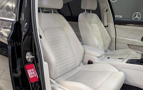 Volkswagen Passat B8 рестайлинг, 2017 год, 1 890 000 рублей, 21 фотография