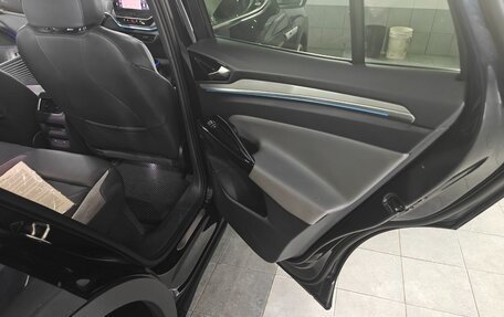 Volkswagen ID.4, 2022 год, 2 700 000 рублей, 17 фотография