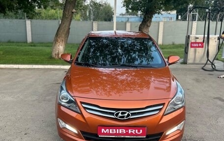 Hyundai Solaris II рестайлинг, 2014 год, 1 150 000 рублей, 1 фотография