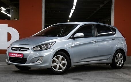 Hyundai Solaris II рестайлинг, 2012 год, 698 000 рублей, 1 фотография