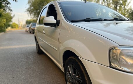 Renault Logan I, 2013 год, 300 000 рублей, 5 фотография