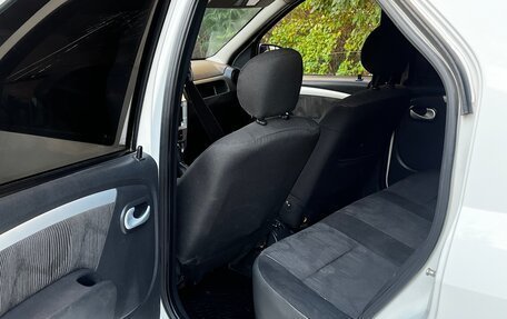 Renault Logan I, 2013 год, 300 000 рублей, 11 фотография