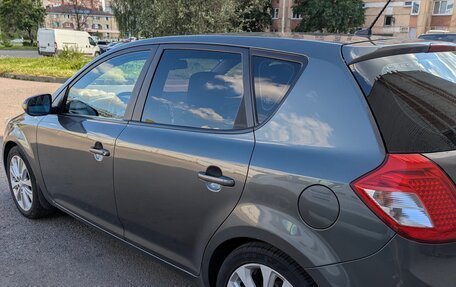 KIA cee'd I рестайлинг, 2010 год, 840 000 рублей, 5 фотография