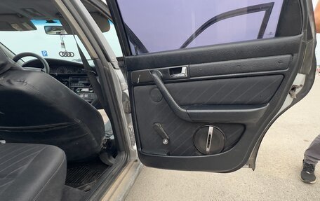 Audi A6, 1997 год, 320 000 рублей, 21 фотография