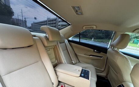 Toyota Camry, 2016 год, 2 350 000 рублей, 10 фотография