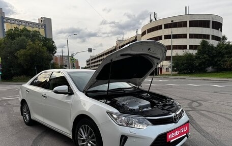 Toyota Camry, 2016 год, 2 350 000 рублей, 15 фотография