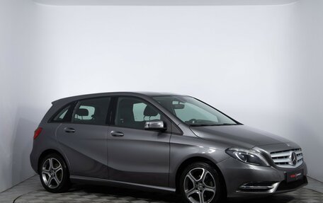 Mercedes-Benz B-Класс, 2014 год, 1 300 000 рублей, 3 фотография