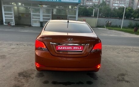 Hyundai Solaris II рестайлинг, 2014 год, 1 150 000 рублей, 3 фотография