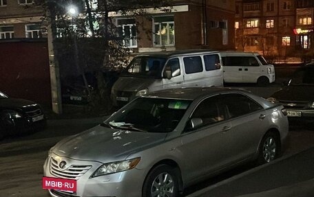 Toyota Camry, 2008 год, 900 000 рублей, 2 фотография