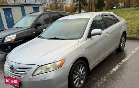 Toyota Camry, 2008 год, 900 000 рублей, 5 фотография