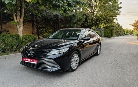 Toyota Camry, 2018 год, 2 650 000 рублей, 5 фотография