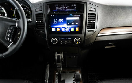 Mitsubishi Pajero IV, 2008 год, 1 649 000 рублей, 14 фотография