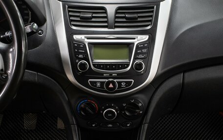 Hyundai Solaris II рестайлинг, 2012 год, 698 000 рублей, 15 фотография