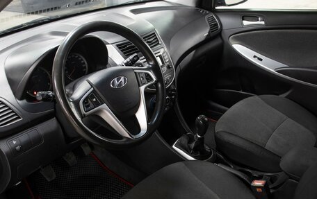Hyundai Solaris II рестайлинг, 2012 год, 698 000 рублей, 16 фотография