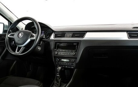 Skoda Rapid I, 2015 год, 999 000 рублей, 9 фотография