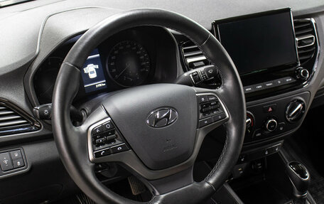 Hyundai Solaris II рестайлинг, 2021 год, 1 898 000 рублей, 17 фотография