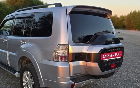 Mitsubishi Pajero IV, 2015 год, 2 490 000 рублей, 18 фотография