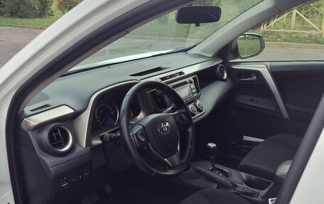 Toyota RAV4, 2013 год, 1 450 000 рублей, 9 фотография