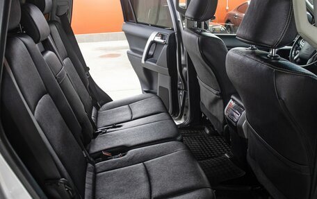 Toyota Land Cruiser Prado 150 рестайлинг 2, 2020 год, 4 998 000 рублей, 12 фотография