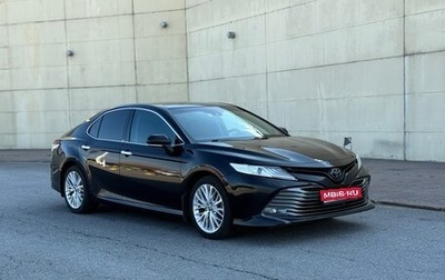 Toyota Camry, 2019 год, 2 850 000 рублей, 1 фотография