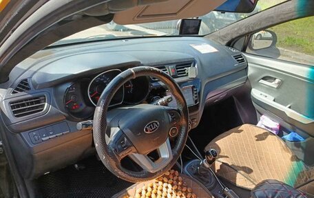 KIA Rio III рестайлинг, 2015 год, 450 000 рублей, 2 фотография