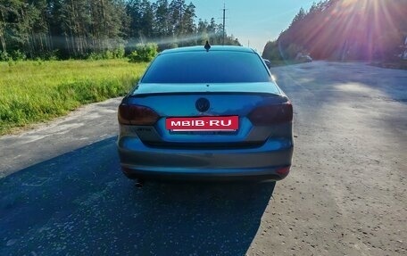 Volkswagen Jetta VI, 2013 год, 1 350 000 рублей, 4 фотография