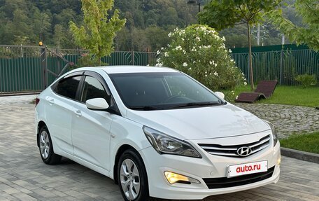 Hyundai Solaris II рестайлинг, 2016 год, 945 000 рублей, 2 фотография