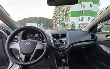 Hyundai Solaris II рестайлинг, 2016 год, 945 000 рублей, 10 фотография