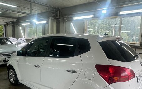 KIA Venga I, 2011 год, 900 000 рублей, 4 фотография
