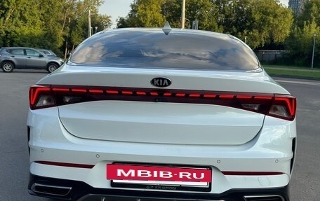 KIA K5, 2020 год, 1 600 000 рублей, 13 фотография