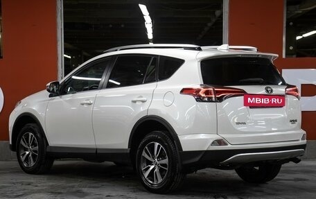 Toyota RAV4, 2017 год, 2 149 000 рублей, 7 фотография