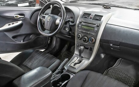 Toyota Corolla, 2011 год, 798 000 рублей, 11 фотография