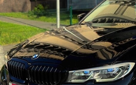 BMW 3 серия, 2019 год, 3 700 000 рублей, 3 фотография