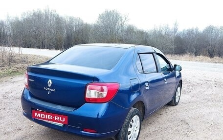 Renault Logan II, 2017 год, 810 000 рублей, 11 фотография