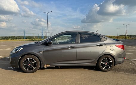 Hyundai Solaris II рестайлинг, 2011 год, 750 000 рублей, 5 фотография