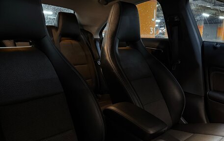 Mercedes-Benz CLA, 2014 год, 1 450 000 рублей, 11 фотография