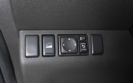 Nissan Pathfinder, 2011 год, 1 290 000 рублей, 21 фотография
