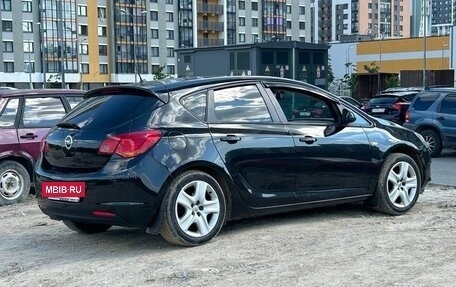 Opel Astra J, 2011 год, 420 000 рублей, 15 фотография