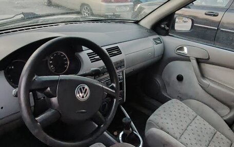 Volkswagen Pointer, 2004 год, 162 231 рублей, 8 фотография