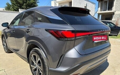 Lexus RX IV рестайлинг, 2023 год, 6 500 000 рублей, 6 фотография
