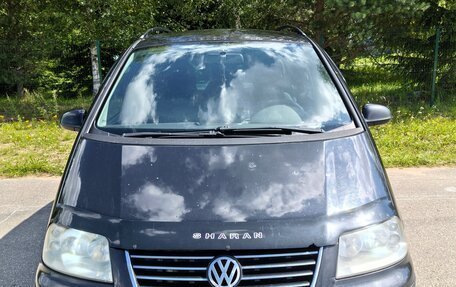 Volkswagen Sharan I рестайлинг, 2004 год, 580 000 рублей, 4 фотография