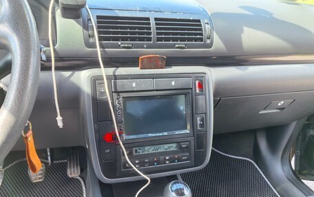Volkswagen Sharan I рестайлинг, 2004 год, 580 000 рублей, 5 фотография