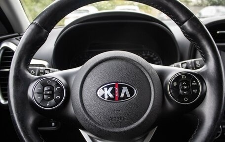 KIA Soul III, 2020 год, 1 900 000 рублей, 12 фотография